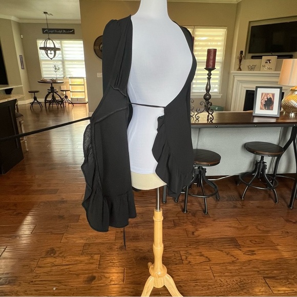 ASOS Design Black Ruffle Wrap Dress Size 4 Deep Plunging V-Neck Short Above Knee - Picture 13 of 16